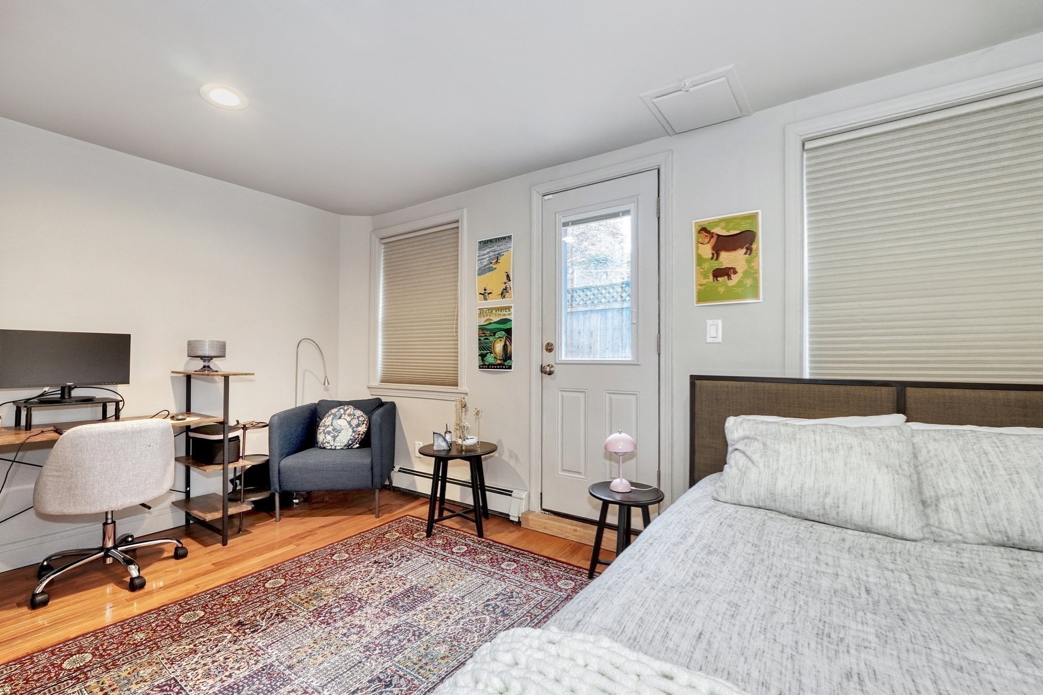 70 Clarendon St # A Property Photo 15