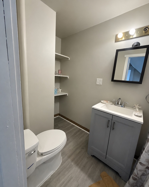 68 Waverly St # 3 Property Photo 7