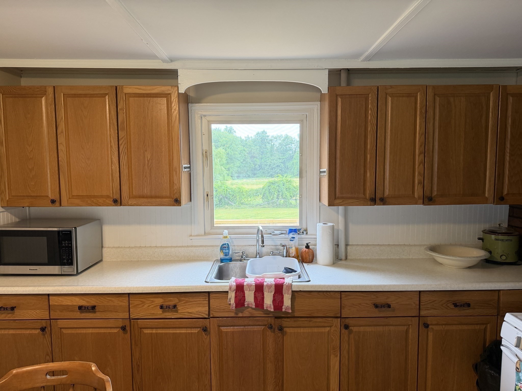 164 North Broadway Property Photo 6