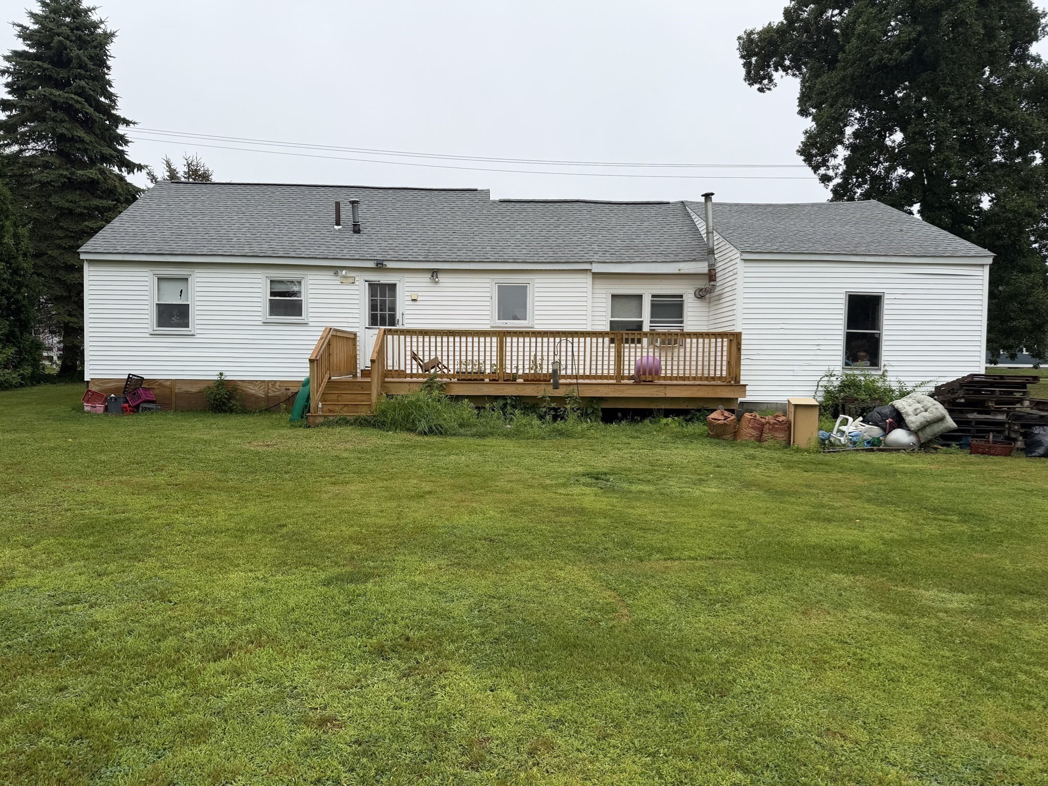 164 North Broadway Property Photo 15