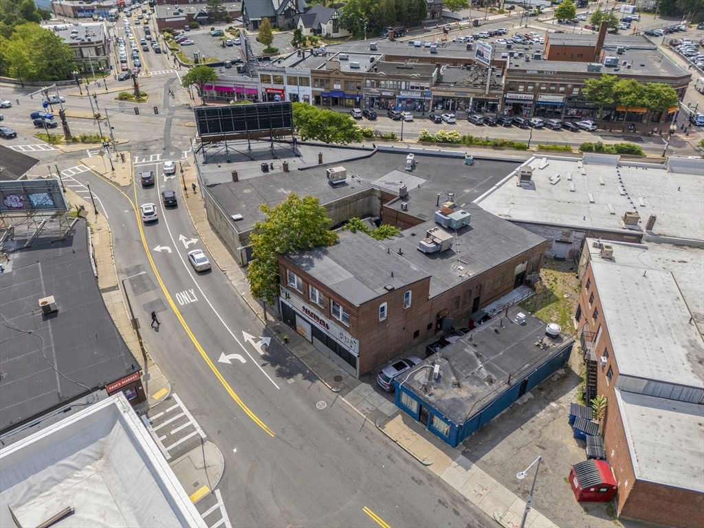 477-479 River St Property Photo 5