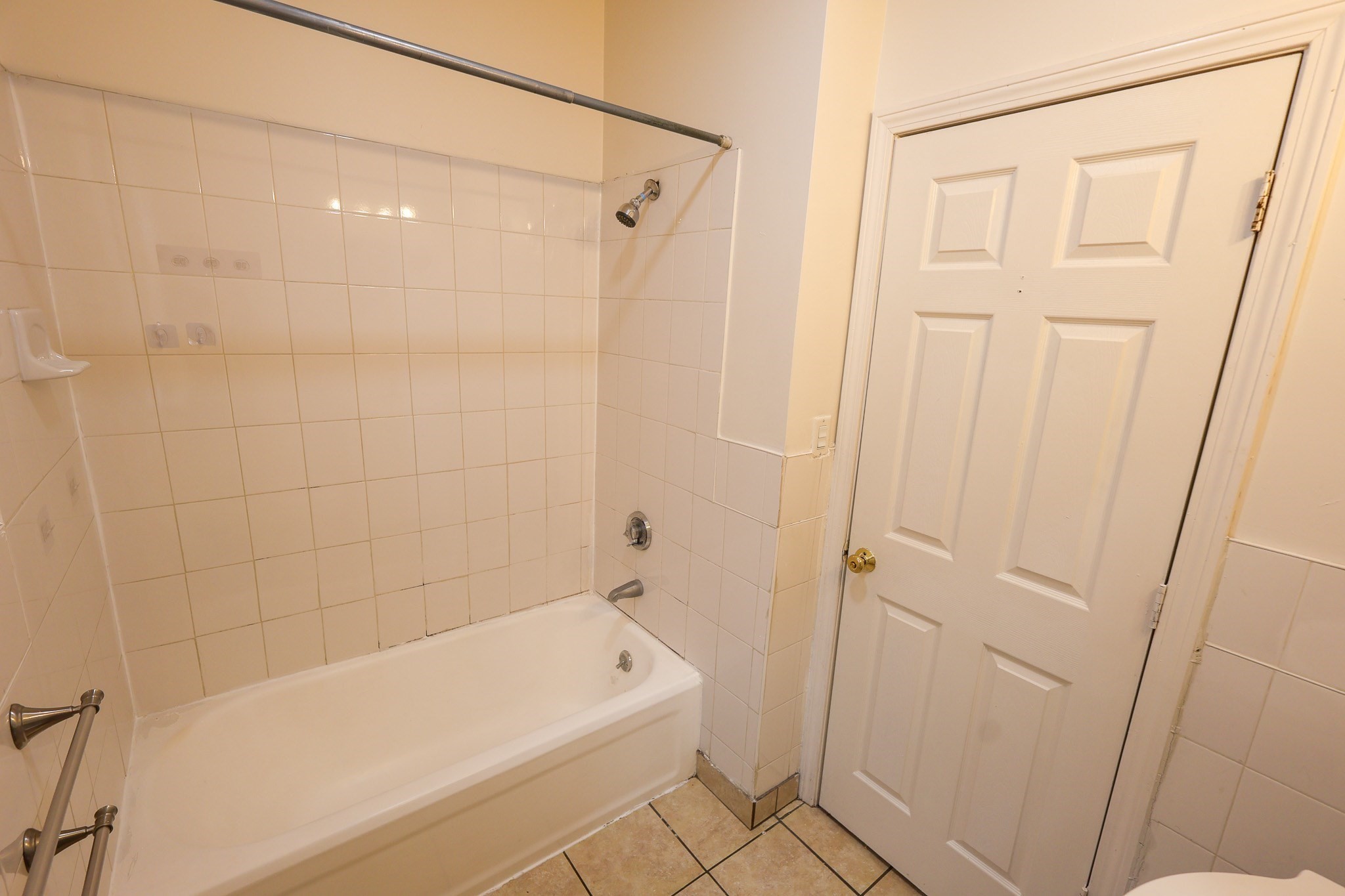 100 Seaver Street # 12a Property Photo 12