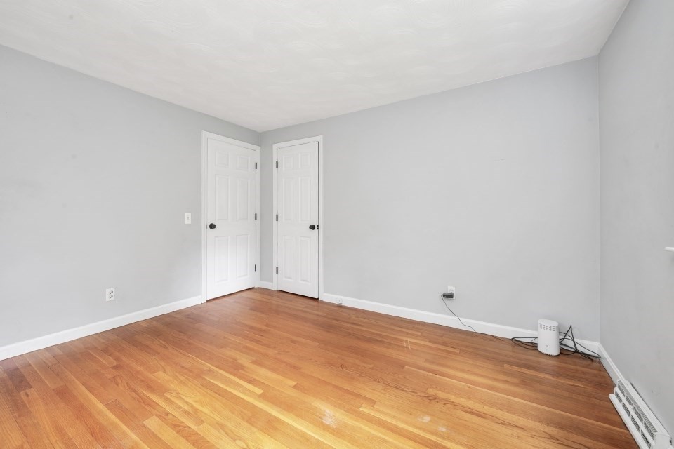 25 Foxtail Rd Property Photo 18