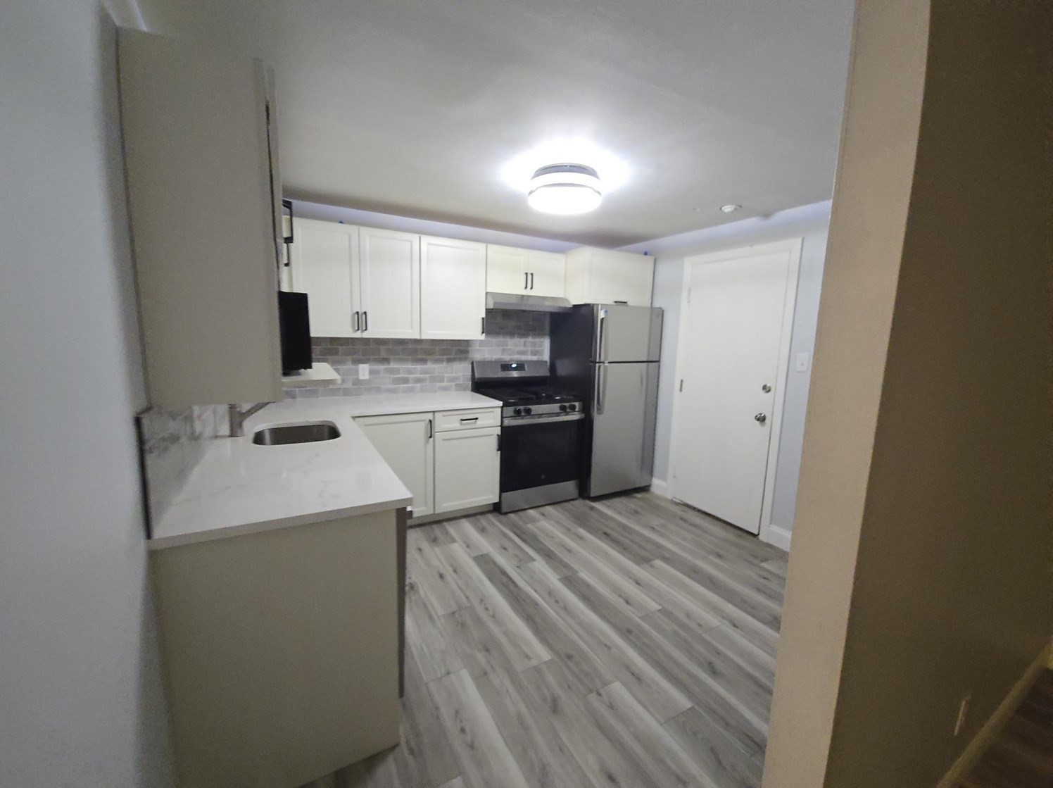 24 Inman St # 8 Property Photo 2