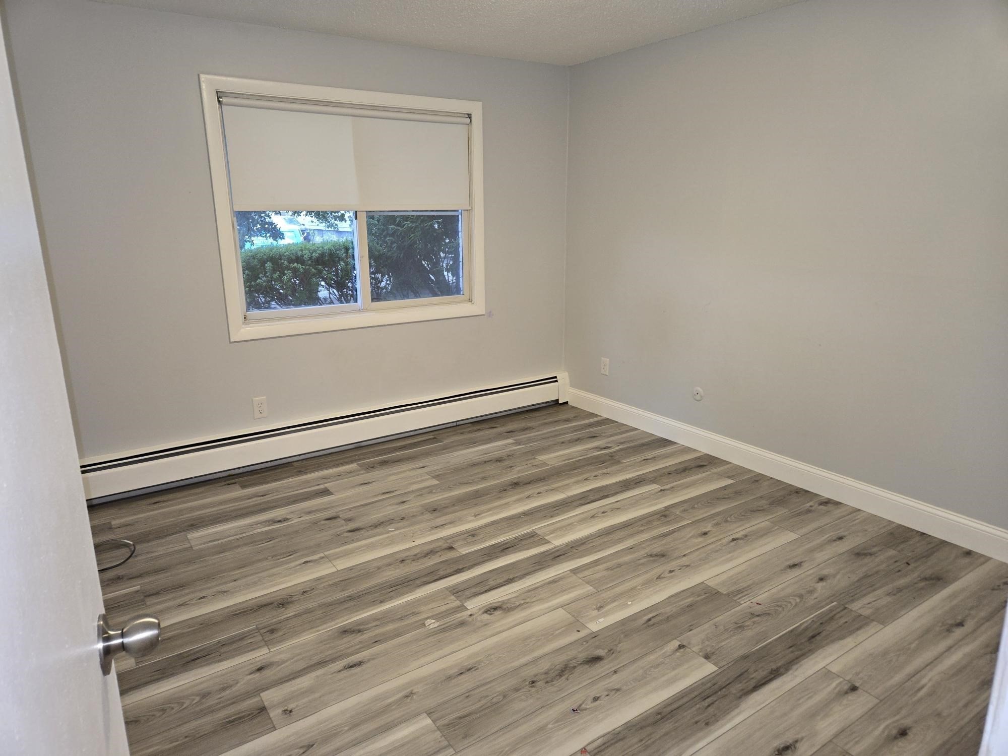 24 Inman St # 8 Property Photo 5