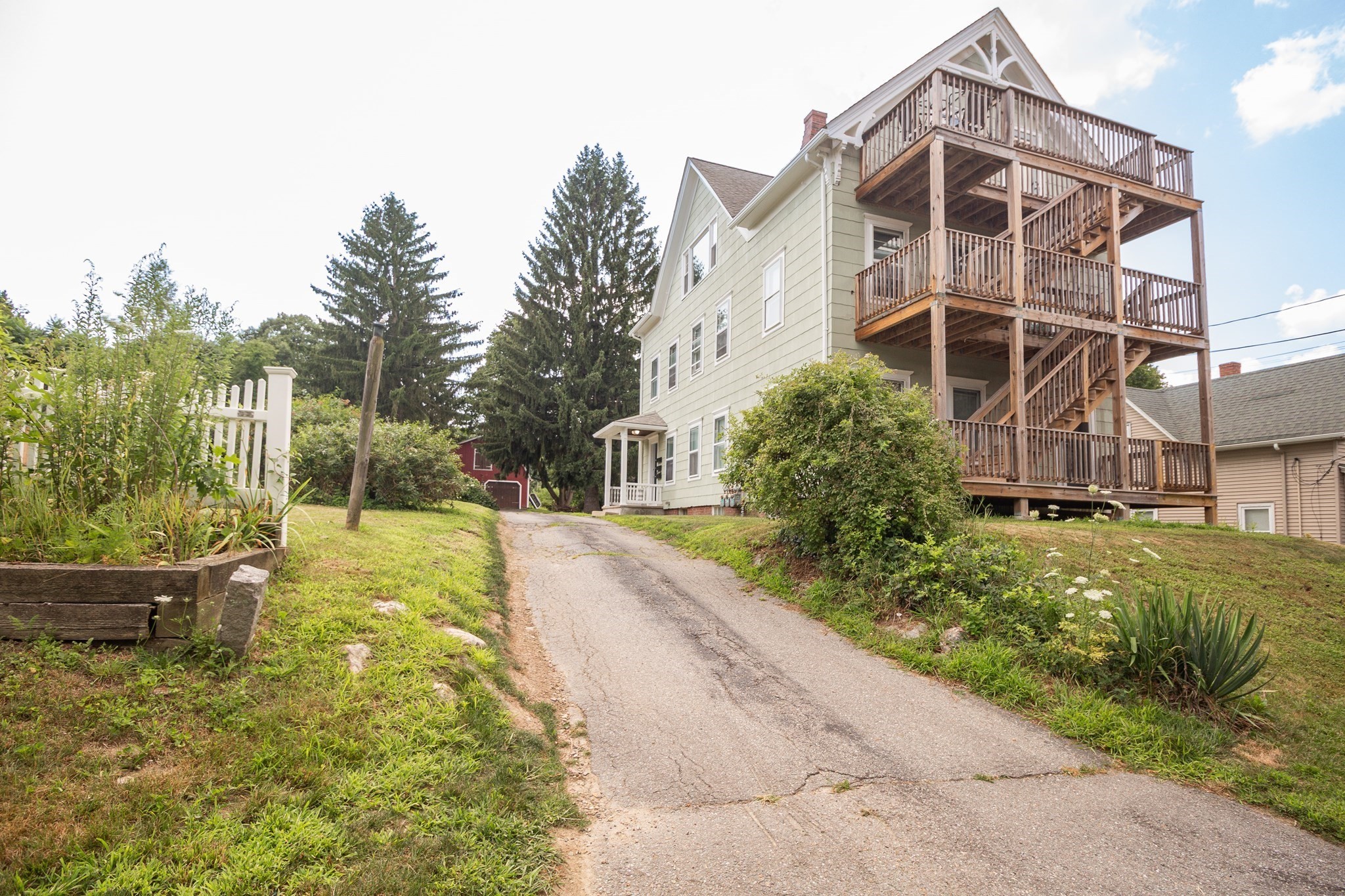 18 Steele St Property Photo 8