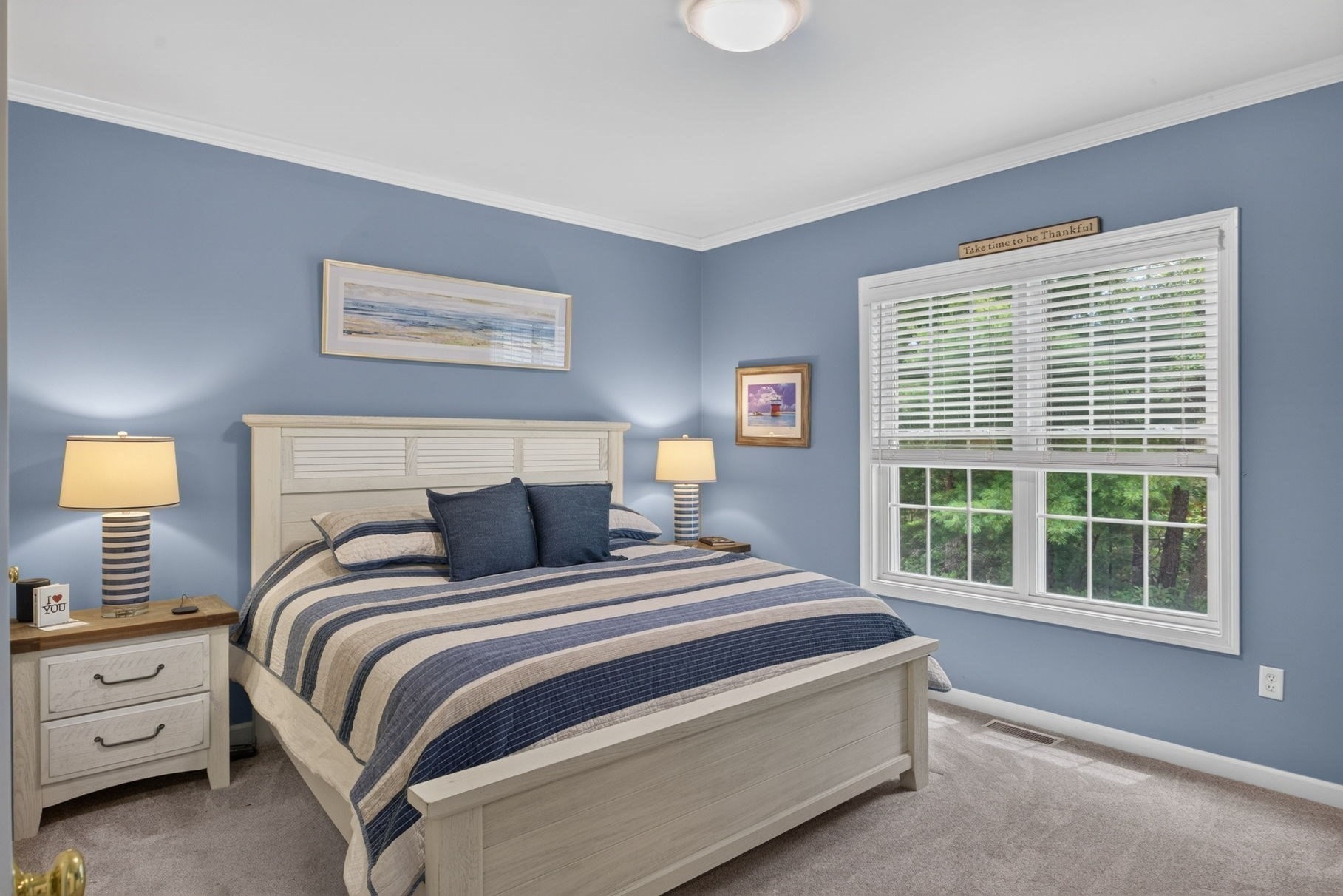 7 White Trellis Property Photo 22