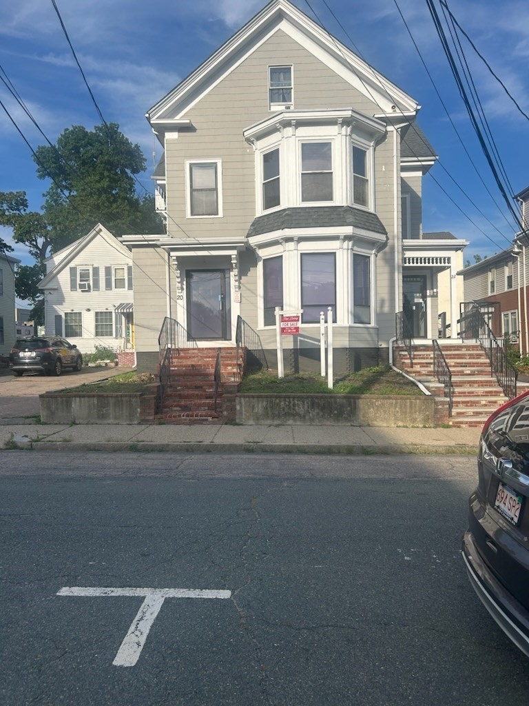 20 Cottage St Property Photo 1