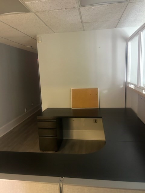 20 Cottage St Property Photo 5