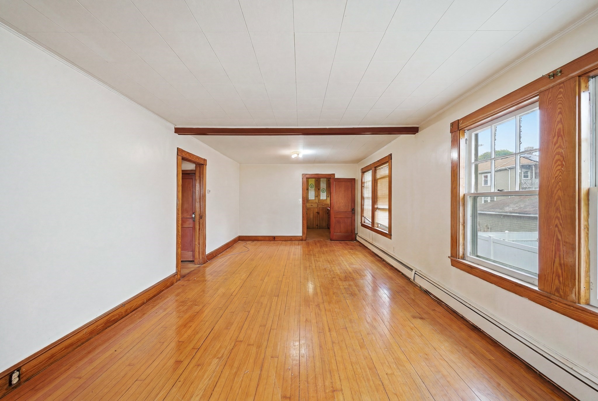 100 Taunton Property Photo 6