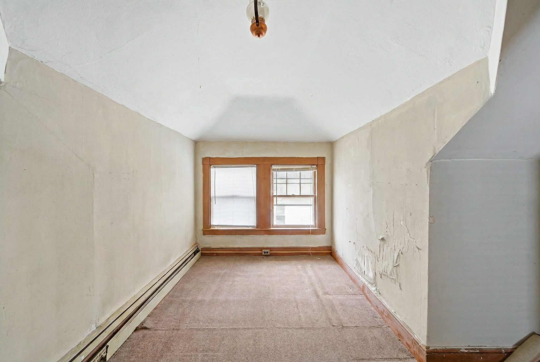 100 Taunton Property Photo 17