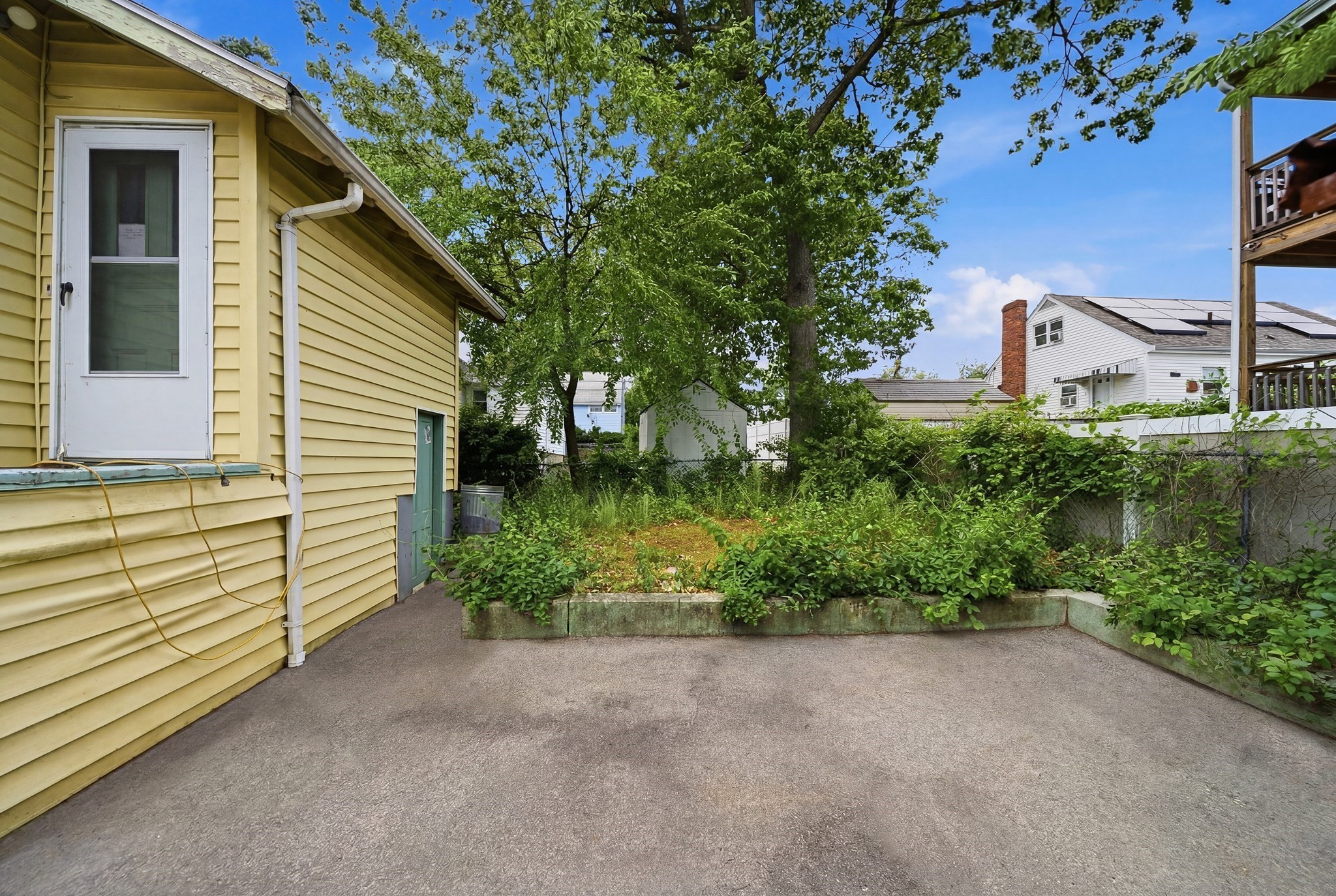 100 Taunton Property Photo 25