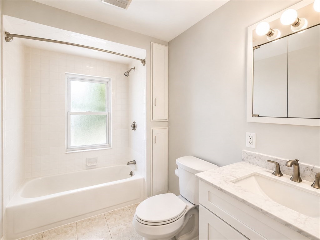 47 Clark Street # 47 Property Photo 25