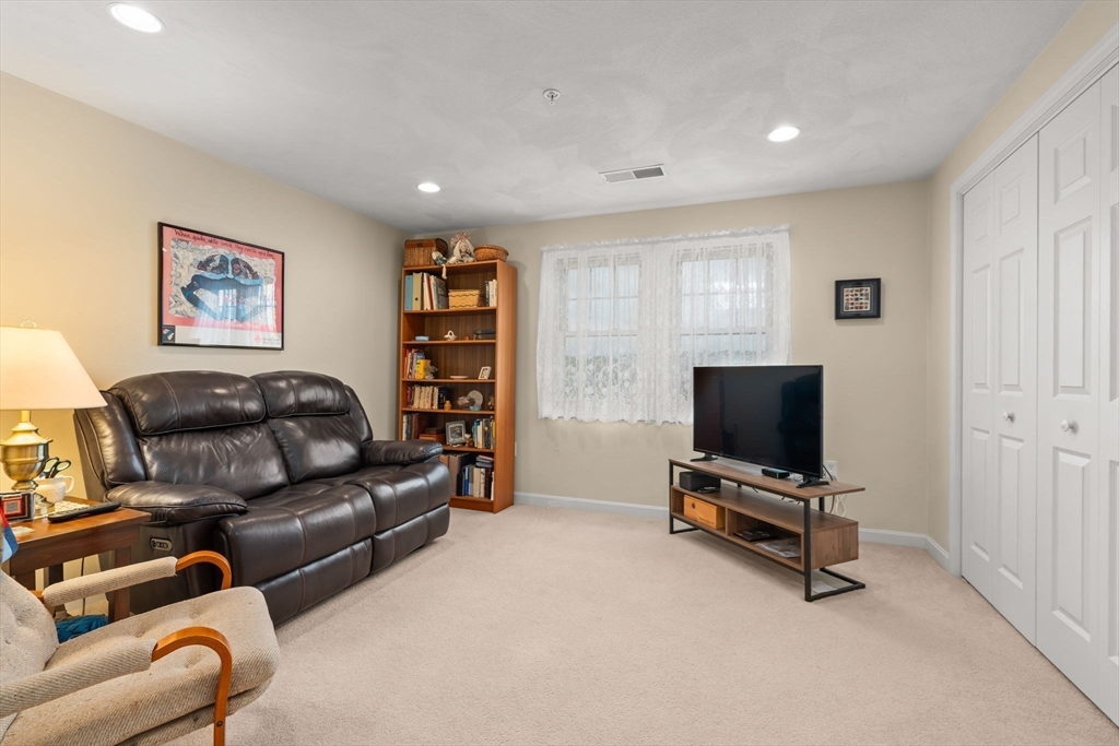 14 1/2 Roundy # 2 Property Photo 24