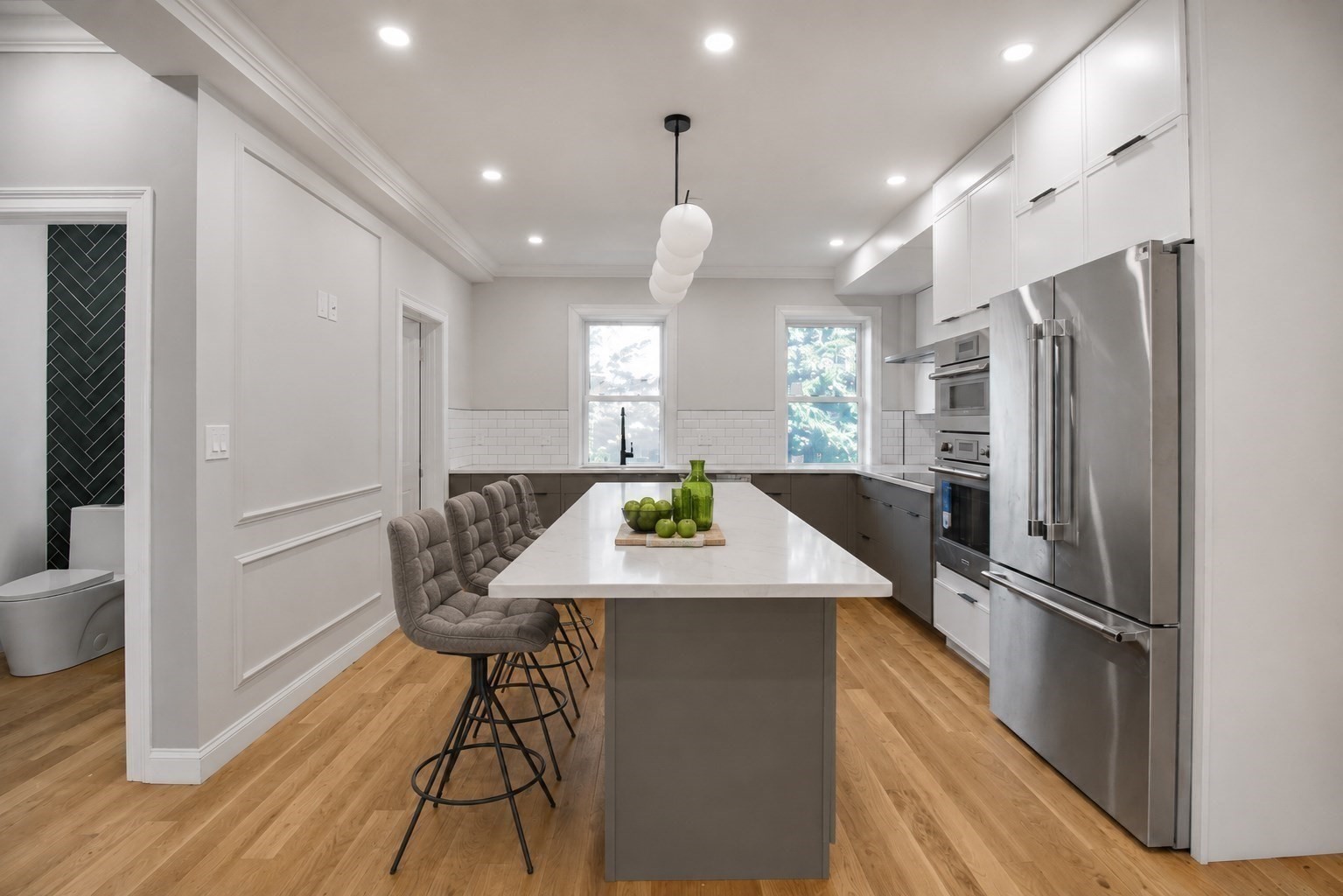 48 Fayette St Property Photo 3