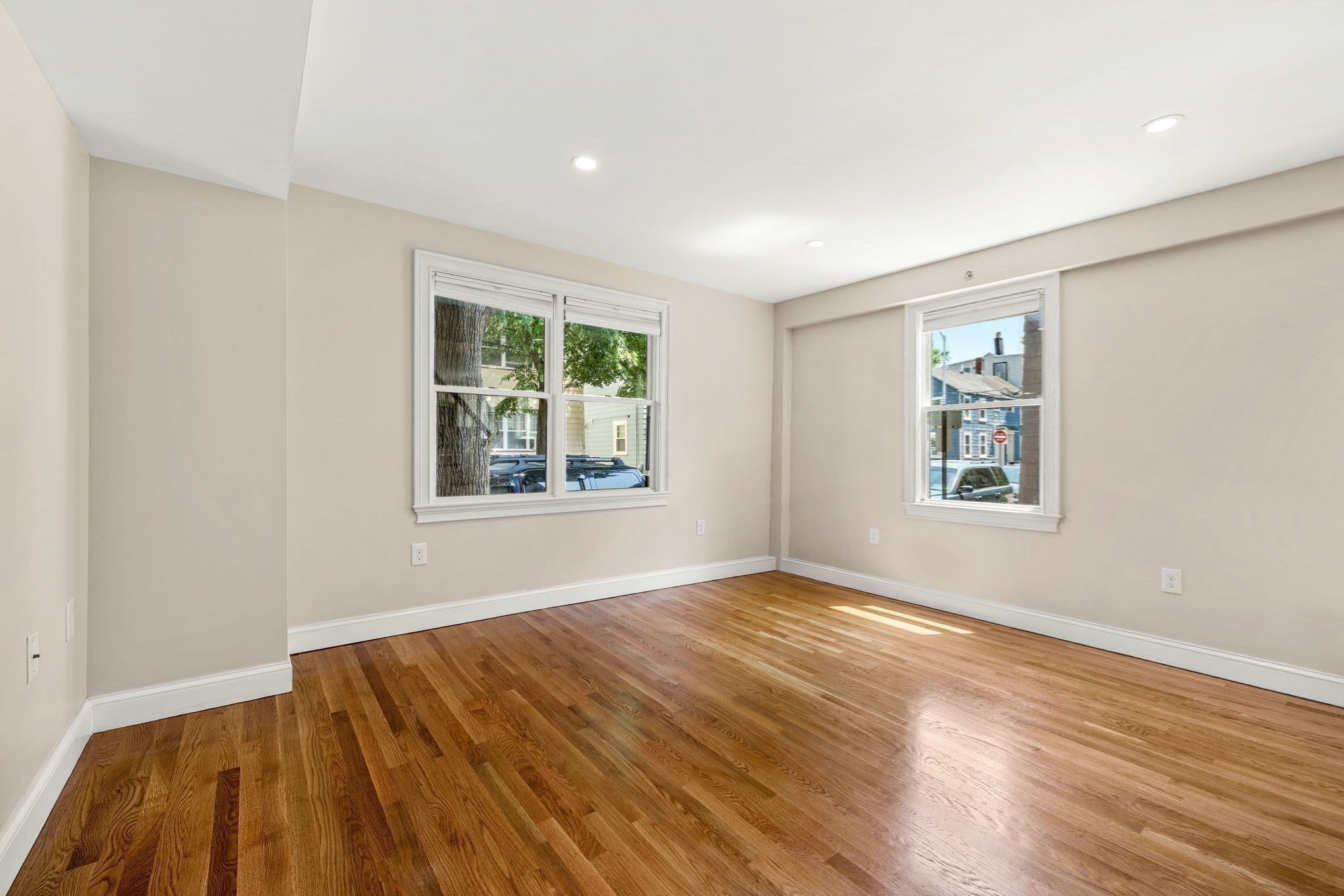 11 8th Street Property Photo 22