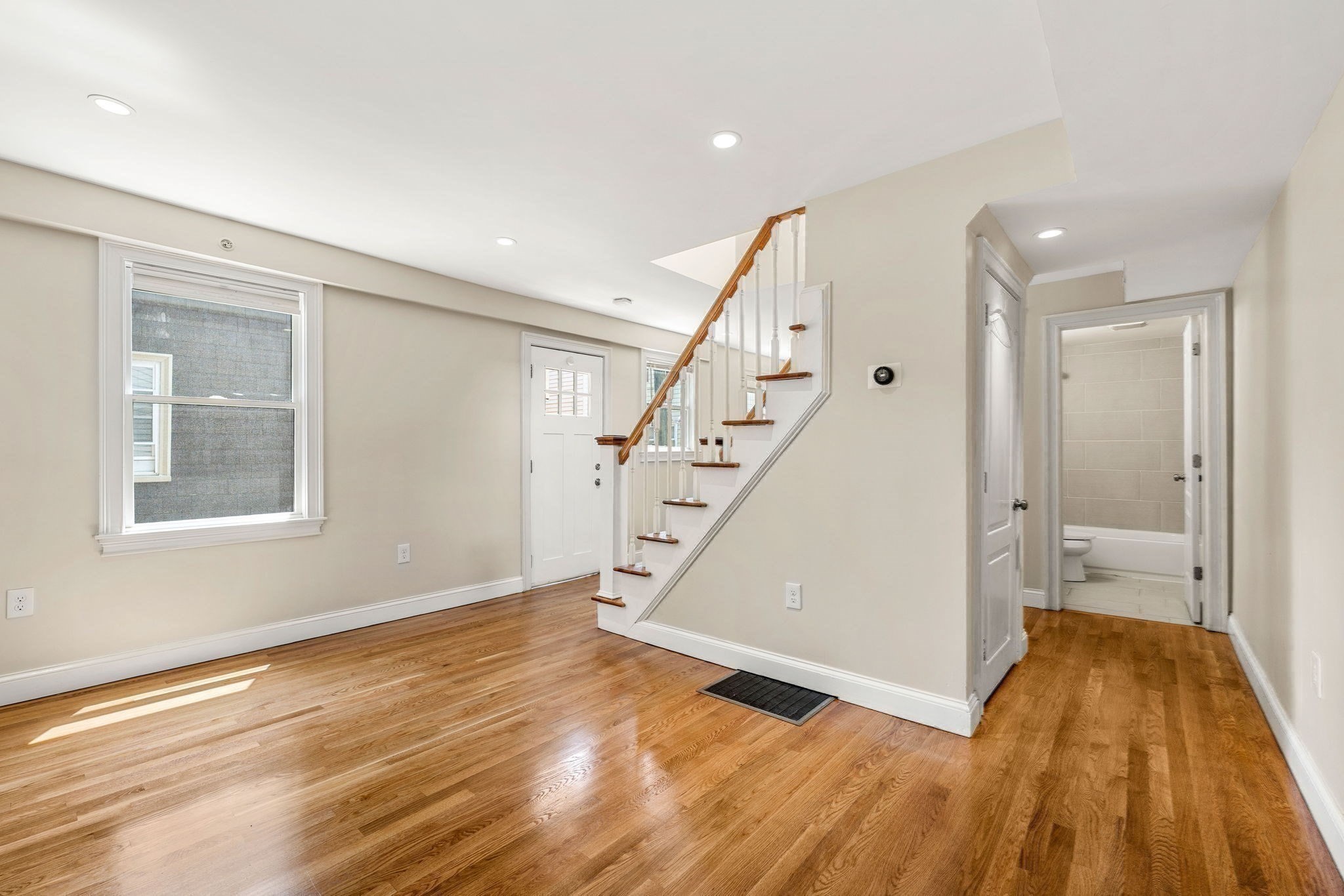 11 8th Street Property Photo 23