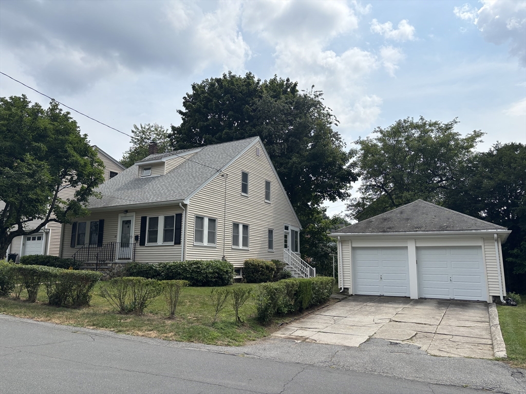 59 Fottler Ave Property Photo 1