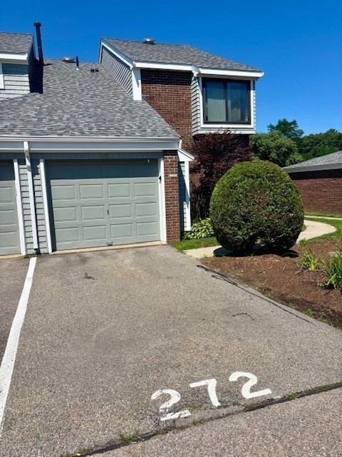 272 Greenbrook Drive # 272 Property Photo 4