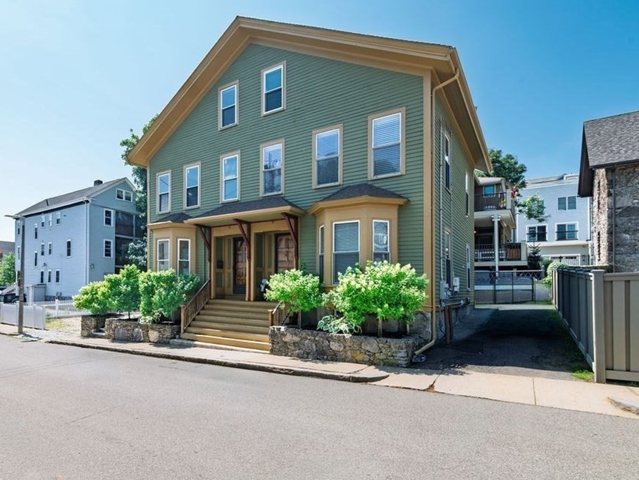 49 Norfolk Street Property Photo 2