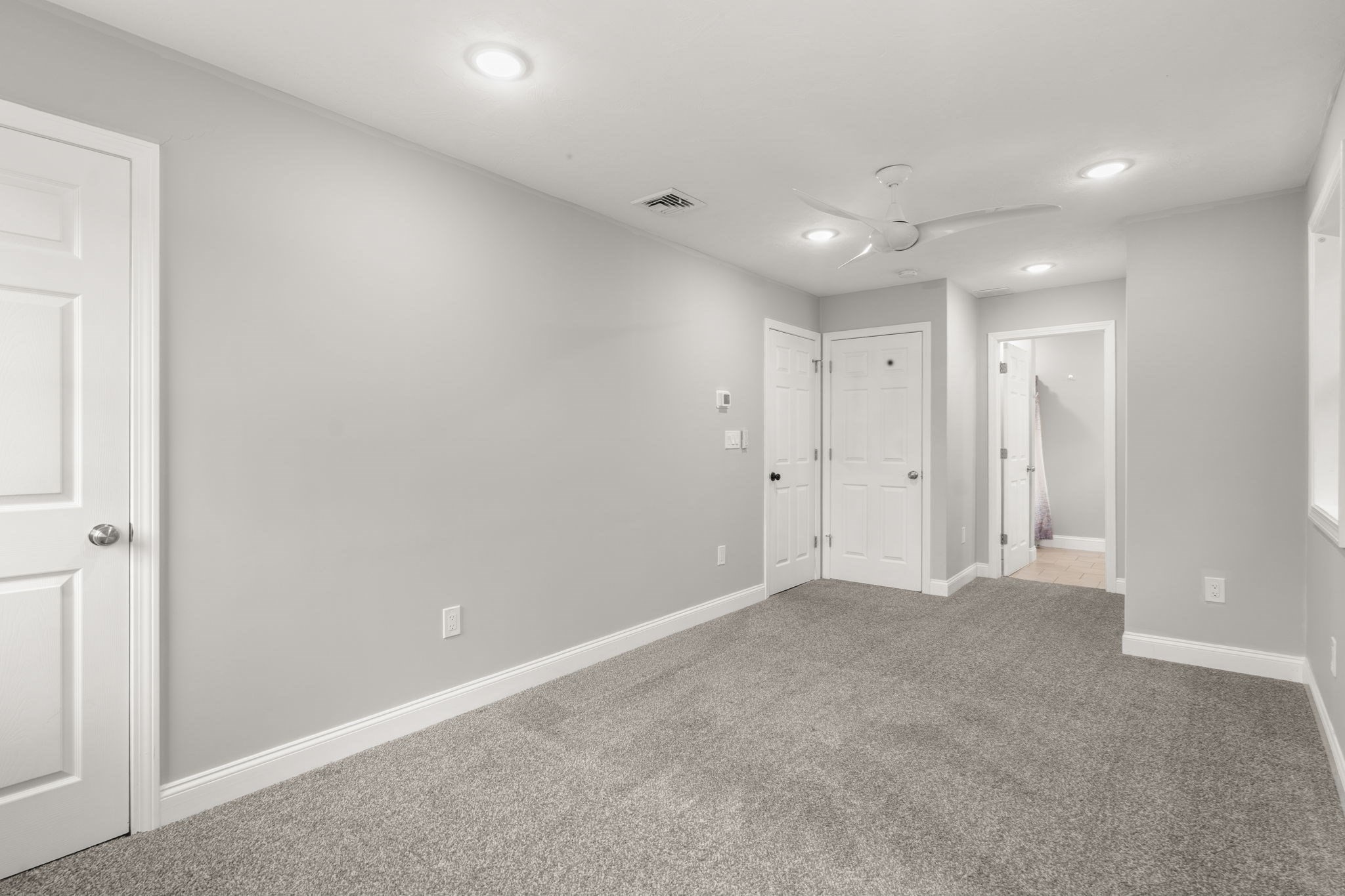 329 Pleasant Street Property Photo 14