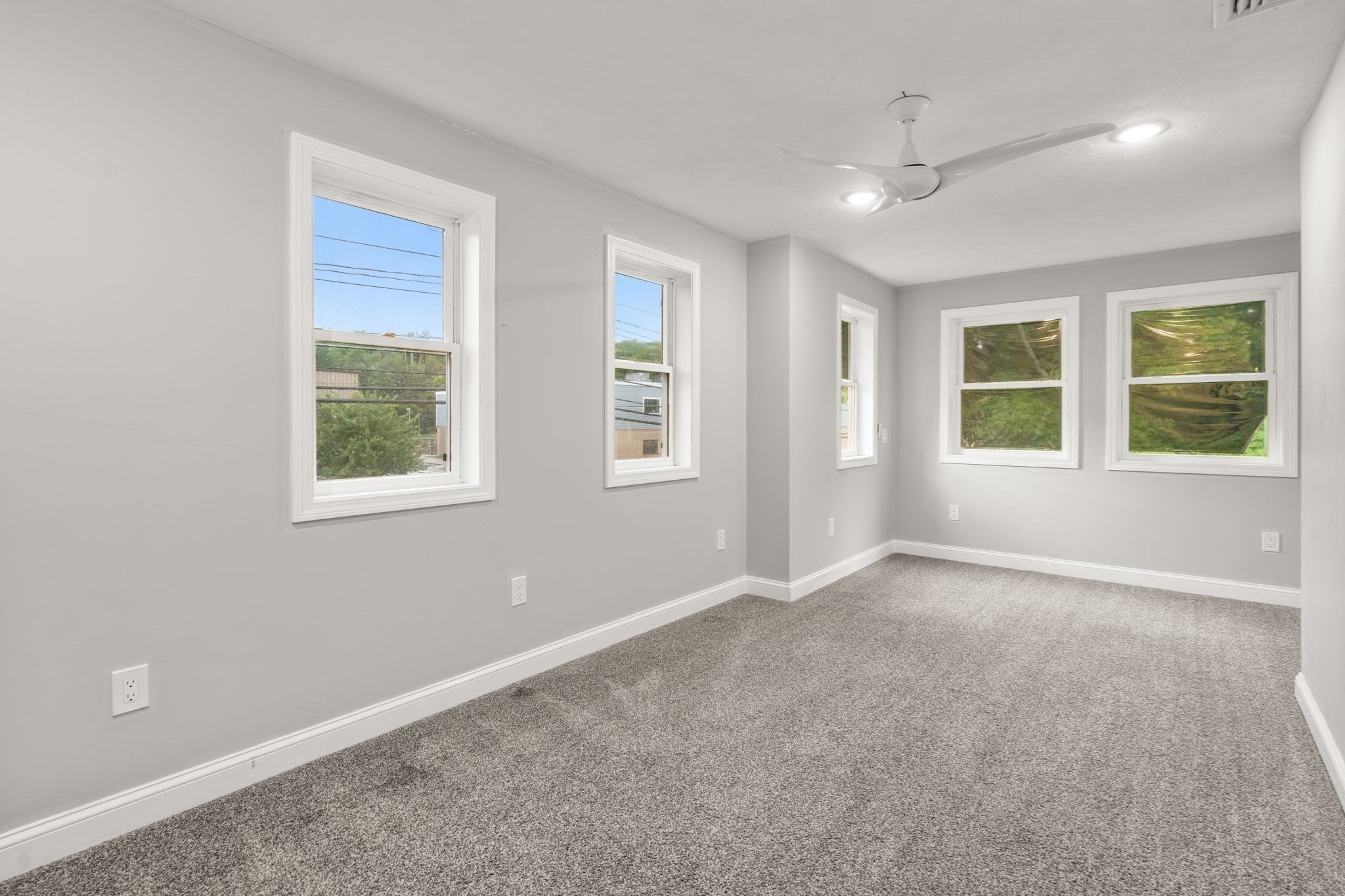 329 Pleasant Street Property Photo 15