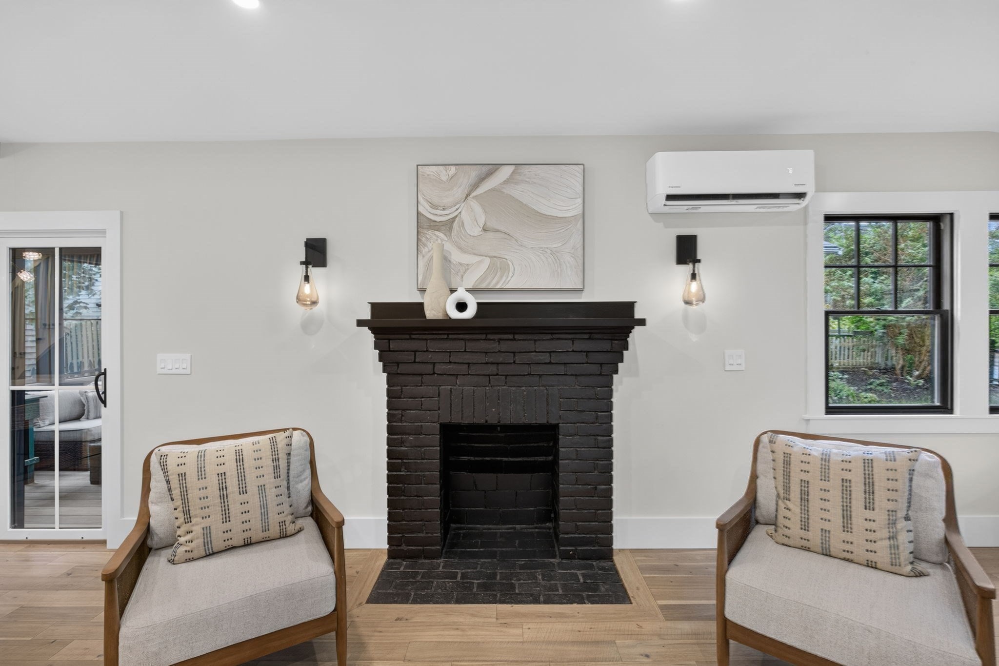 21 Brewster Street Property Photo 10