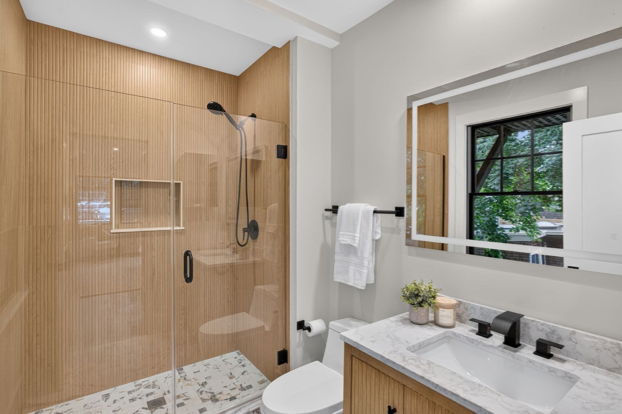 21 Brewster Street Property Photo 28