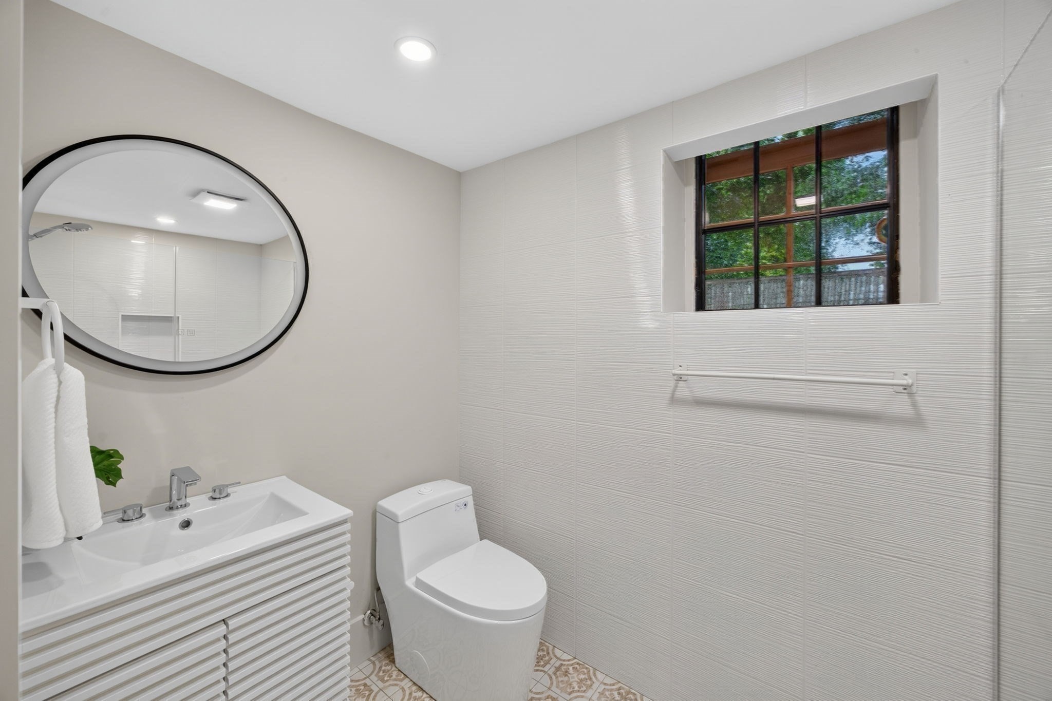 21 Brewster Street Property Photo 38