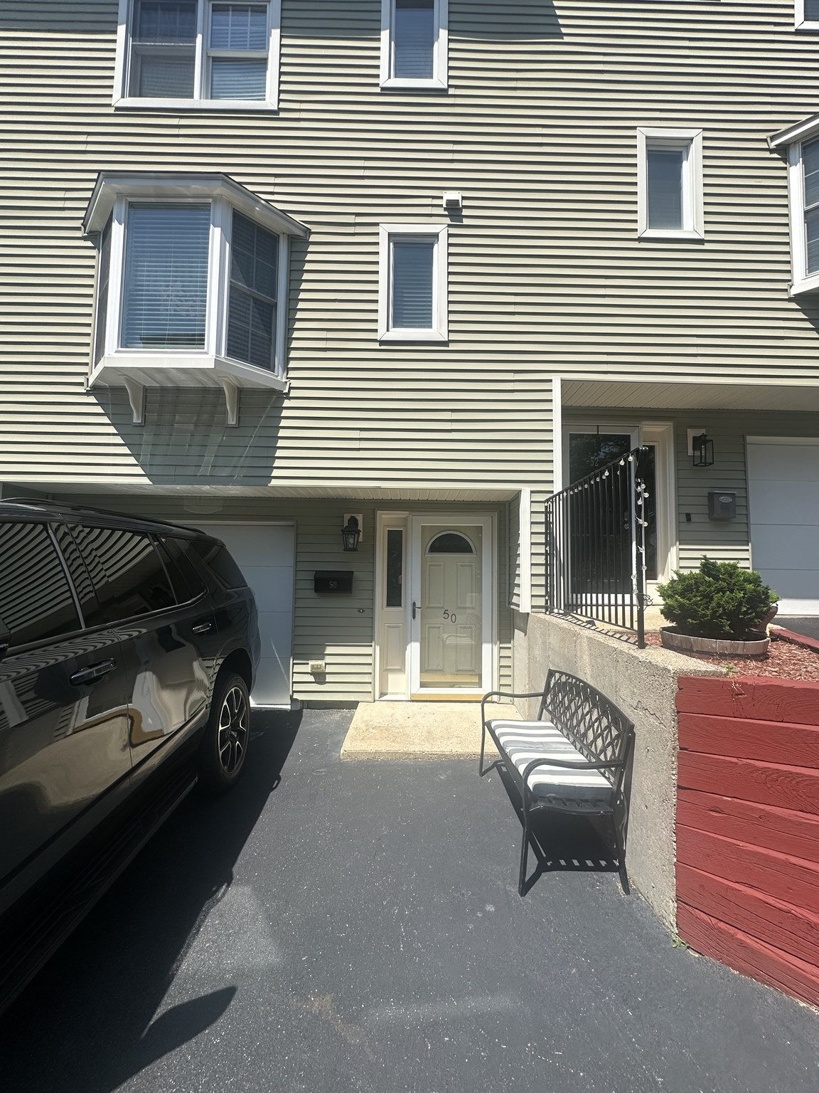 50 Gates St # 1 Property Photo 1