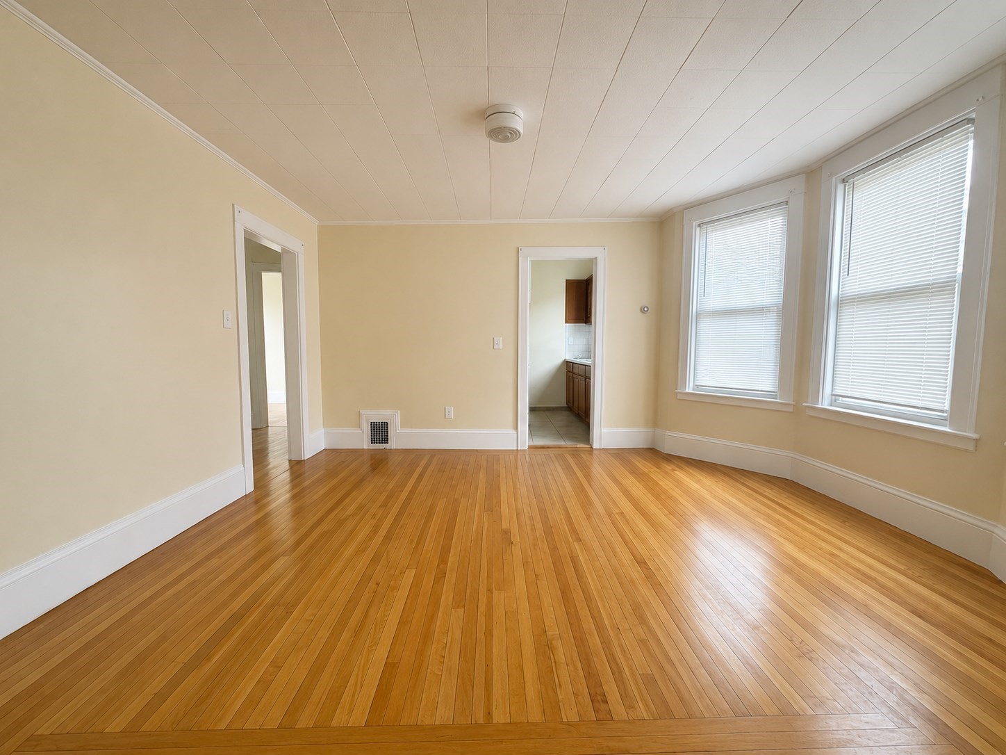 107 Jefferson St # 3 Property Photo 1