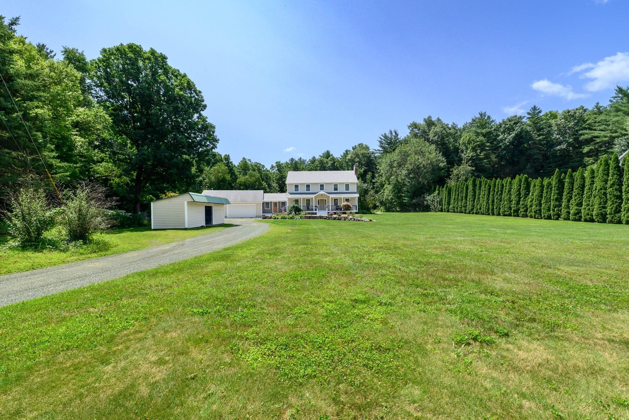 434 Batchelor St Property Photo 4