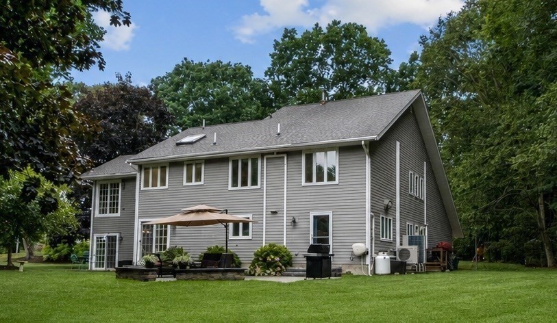 4 Turner Lane Property Photo 2