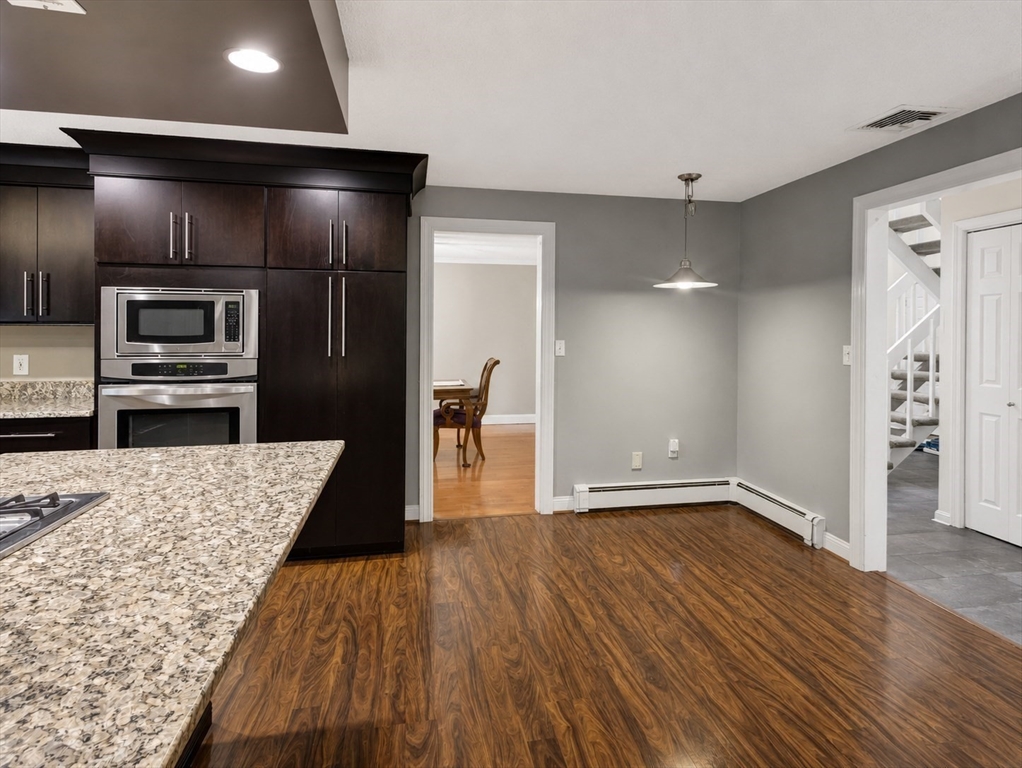 4 Turner Lane Property Photo 17