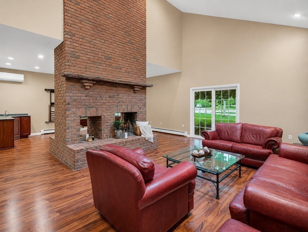 4 Turner Lane Property Photo 24