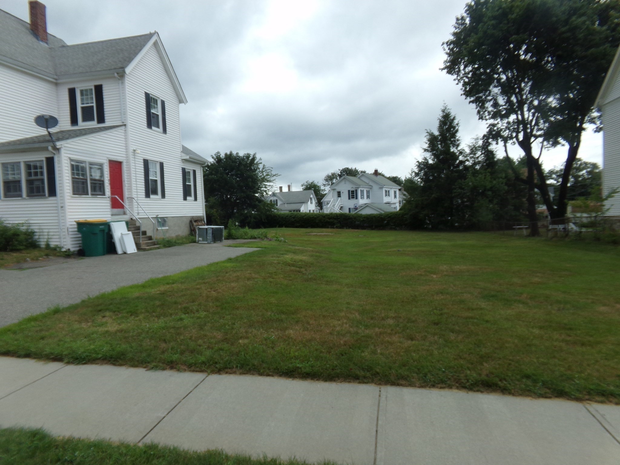 83 Prospect Ave. Property Photo 2