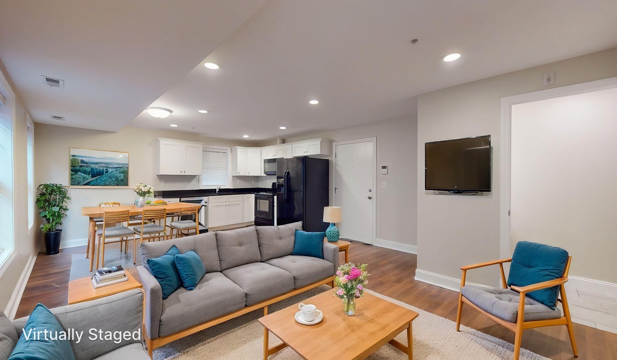 60 Holworthy # 7 Property Photo 1