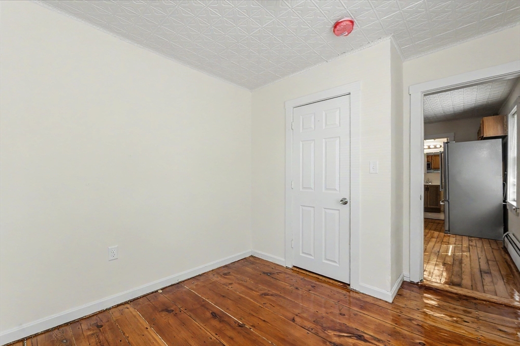 13 Woodland St Property Photo 11