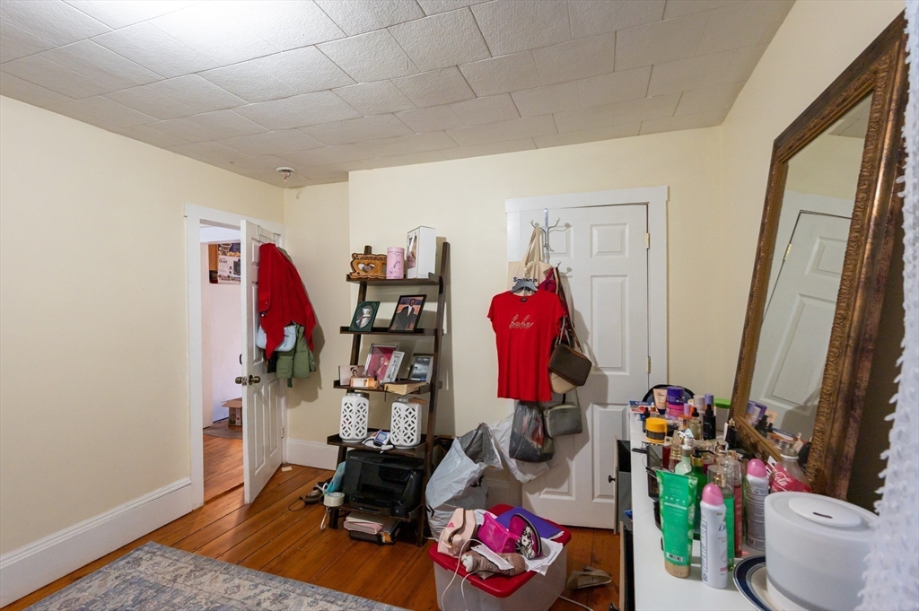 13 Woodland St Property Photo 24