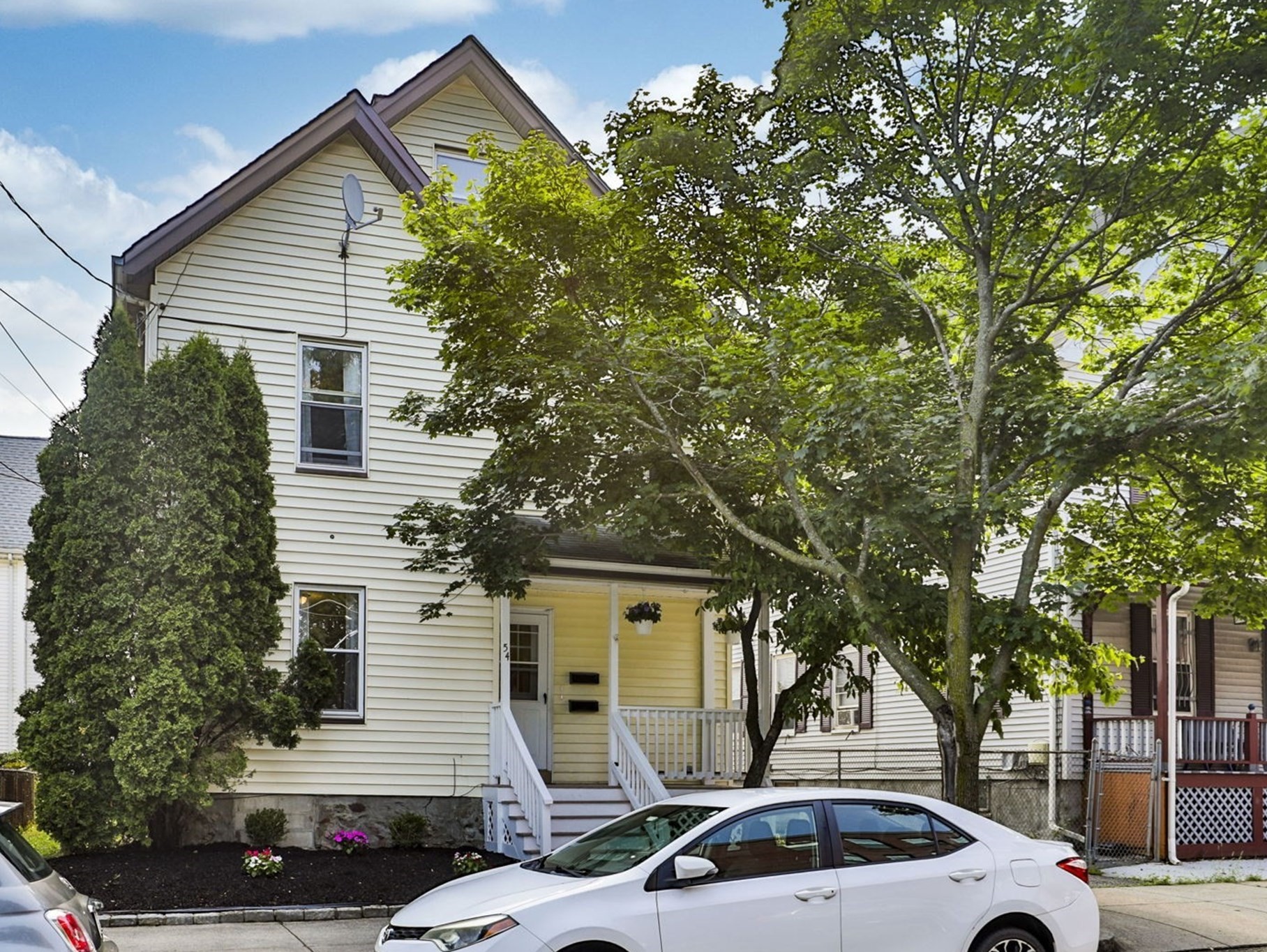 54 Green Street Property Photo 1