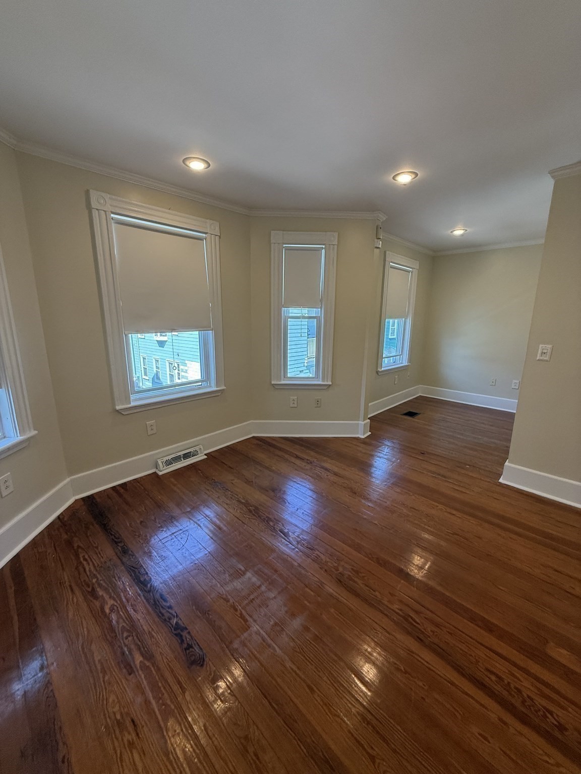 110 A Chestnut St # 2 Property Photo 2