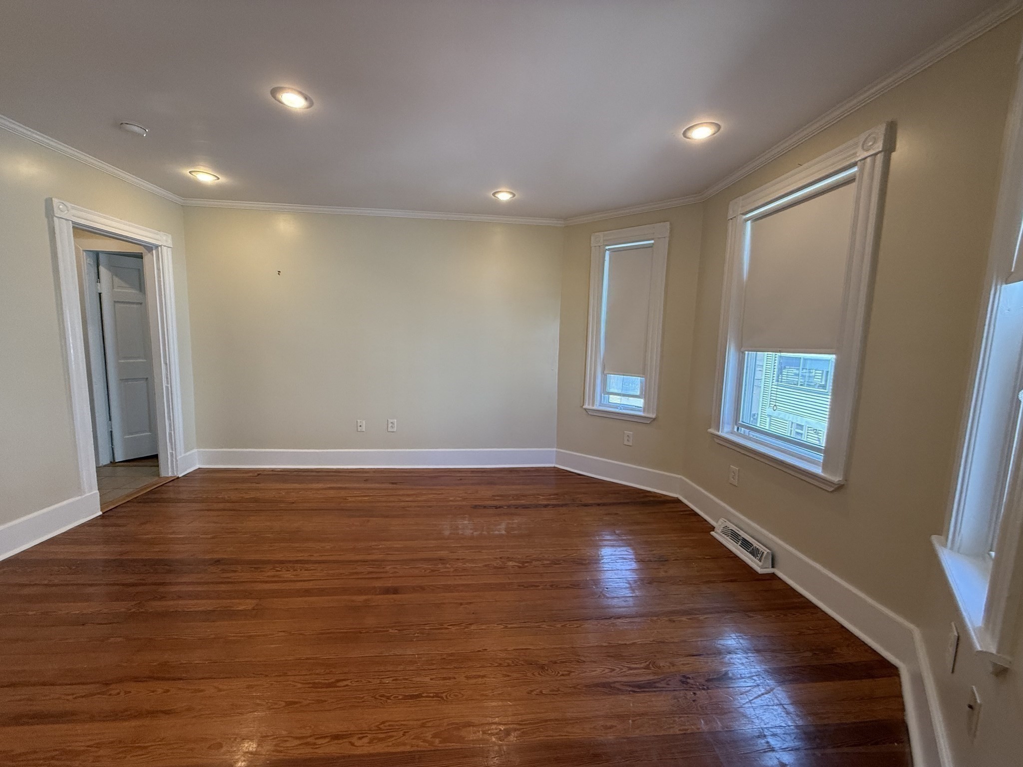 110 A Chestnut St # 2 Property Photo 6