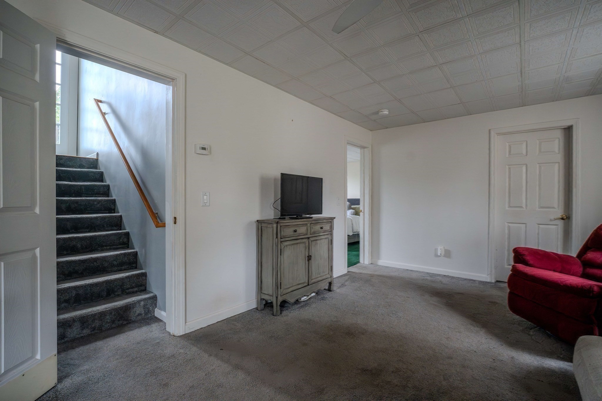 360 Perron Ave Property Photo 21