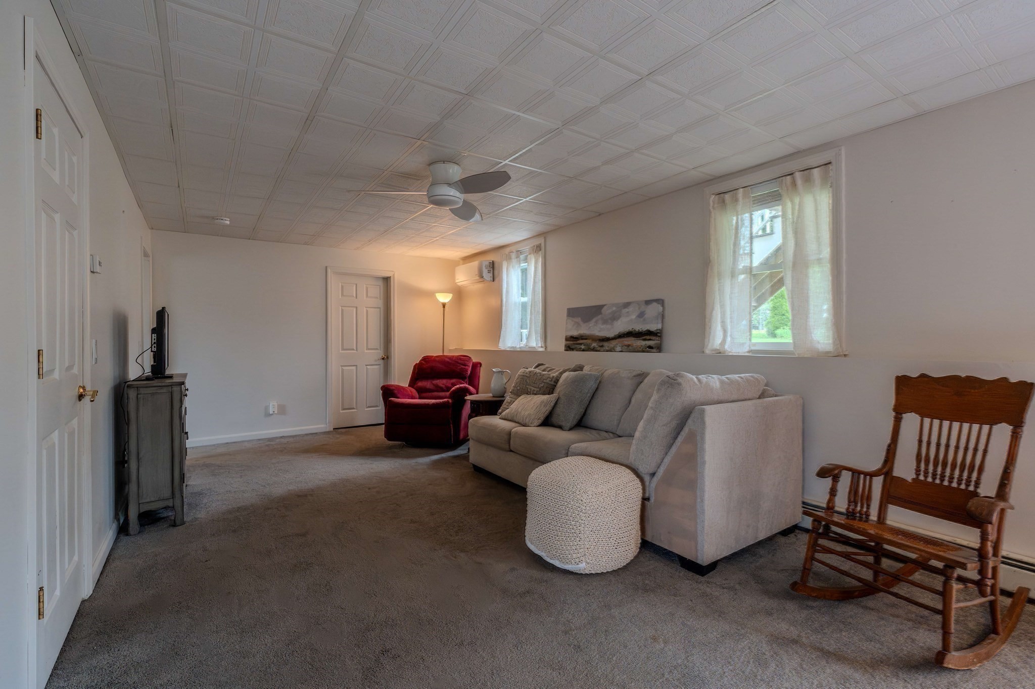 360 Perron Ave Property Photo 22