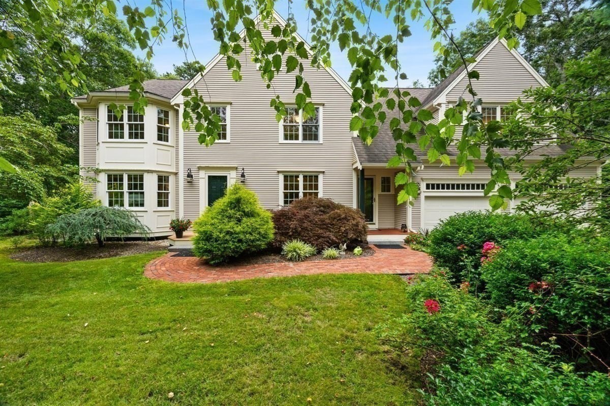 95 Little Herring Pond Rd Property Photo 1