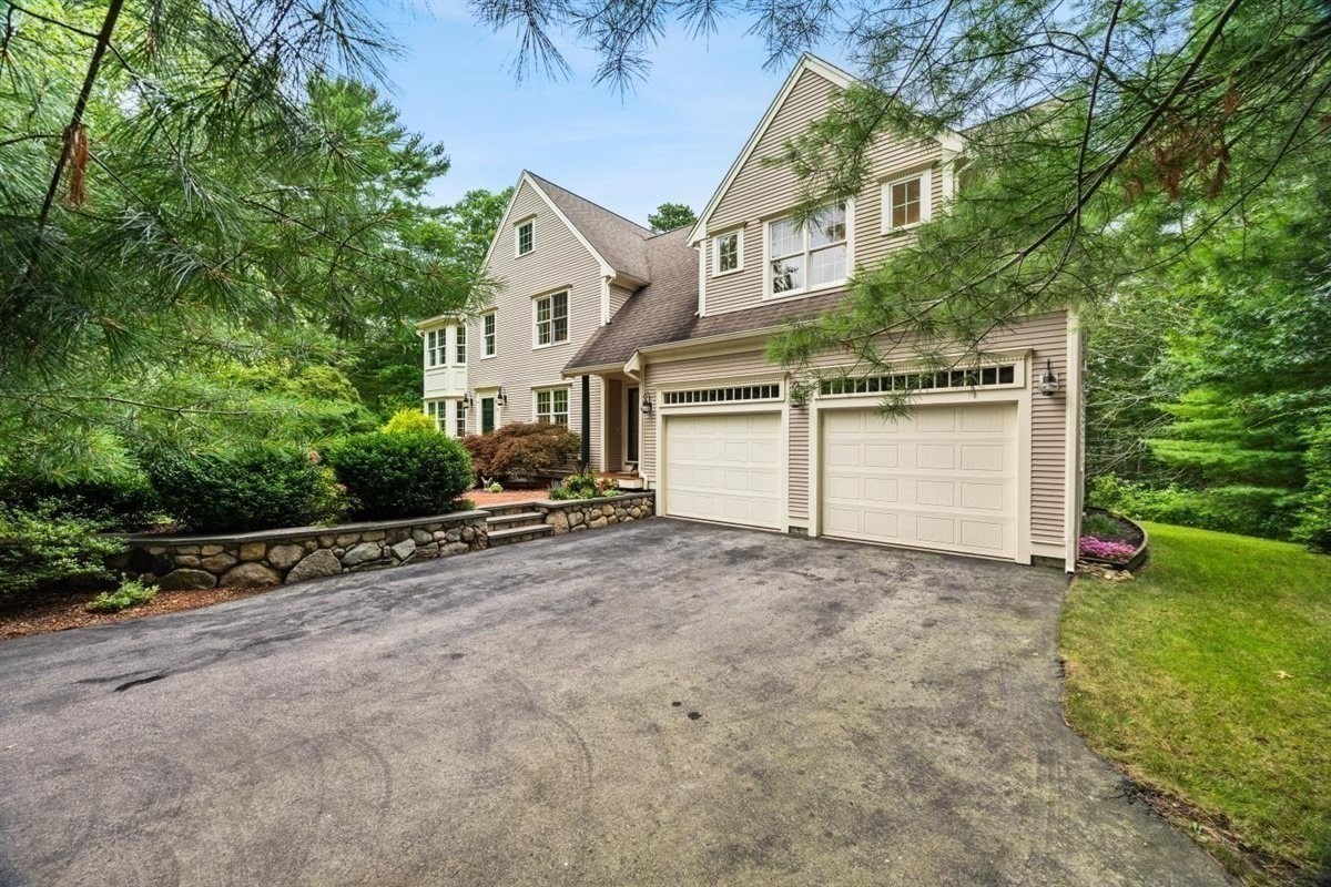 95 Little Herring Pond Rd Property Photo 4