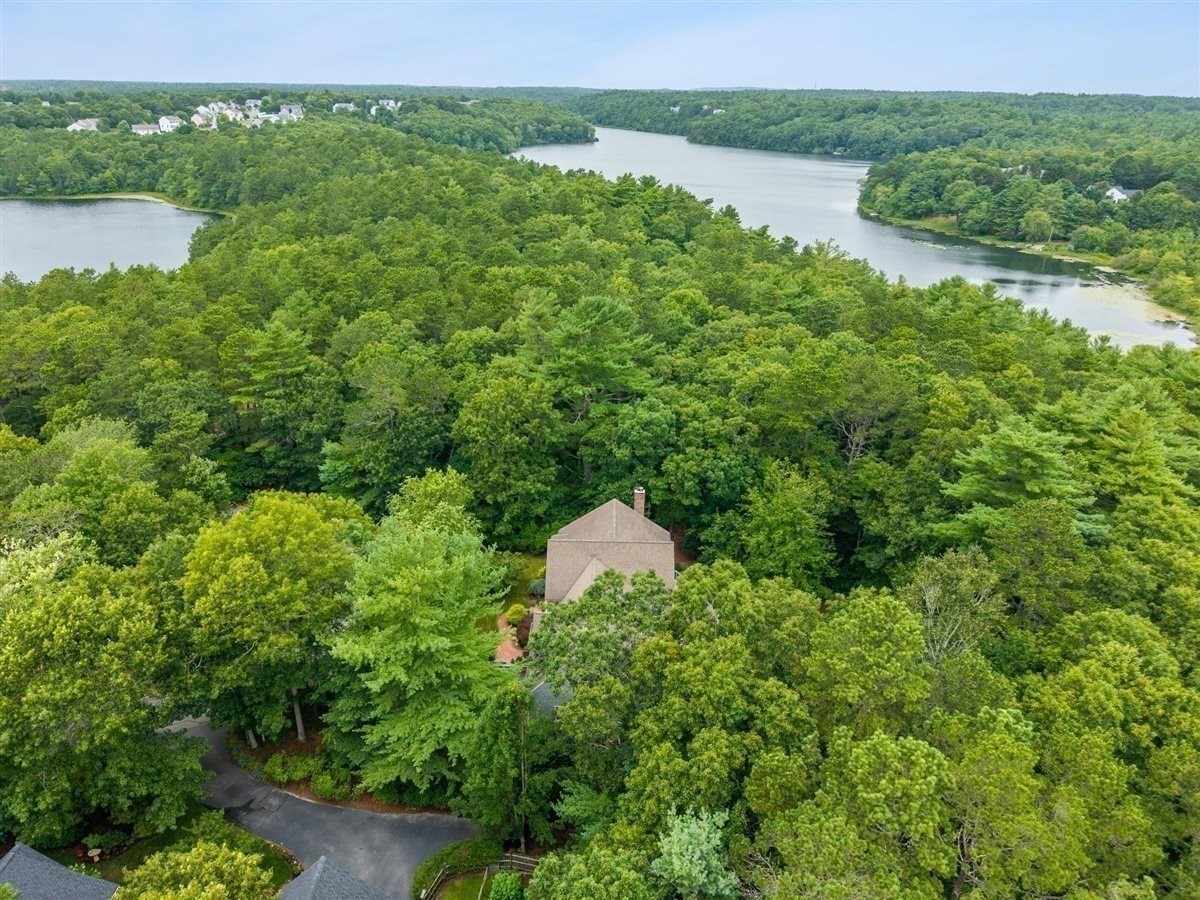 95 Little Herring Pond Rd Property Photo 6