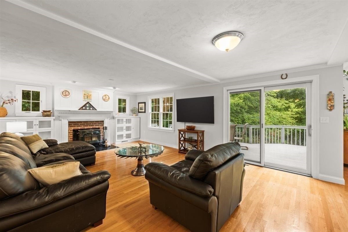 95 Little Herring Pond Rd Property Photo 18