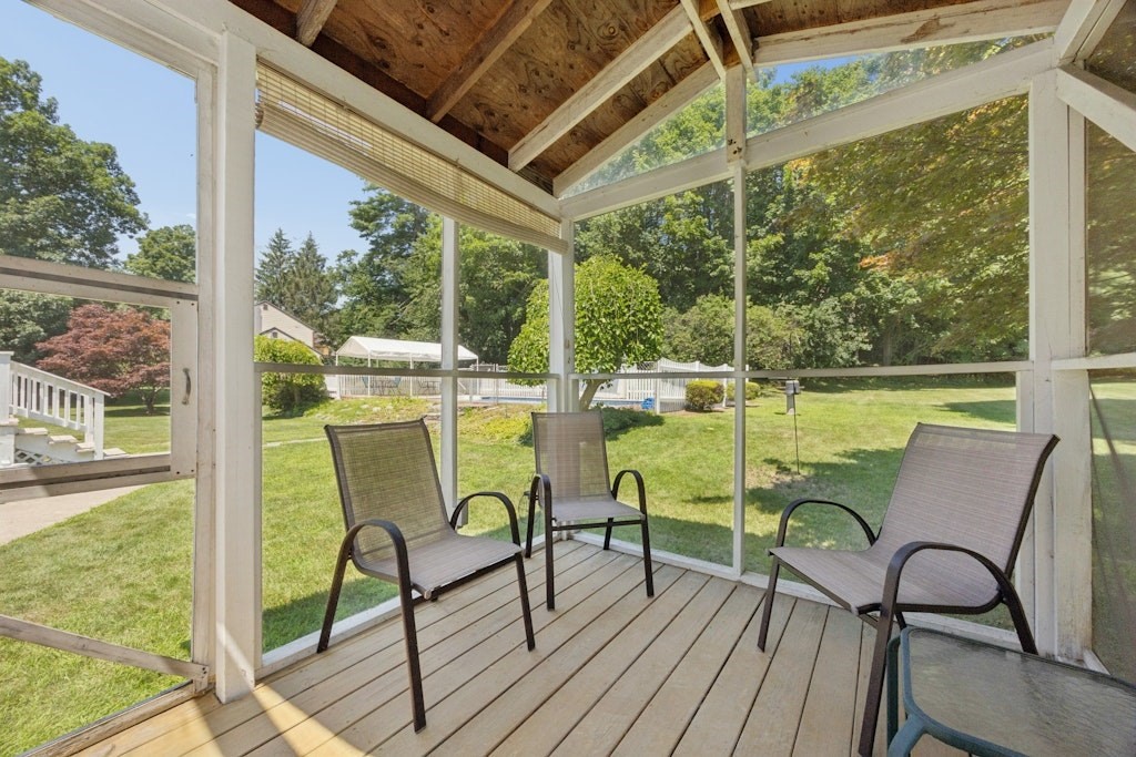 15 Winter Street Property Photo 33
