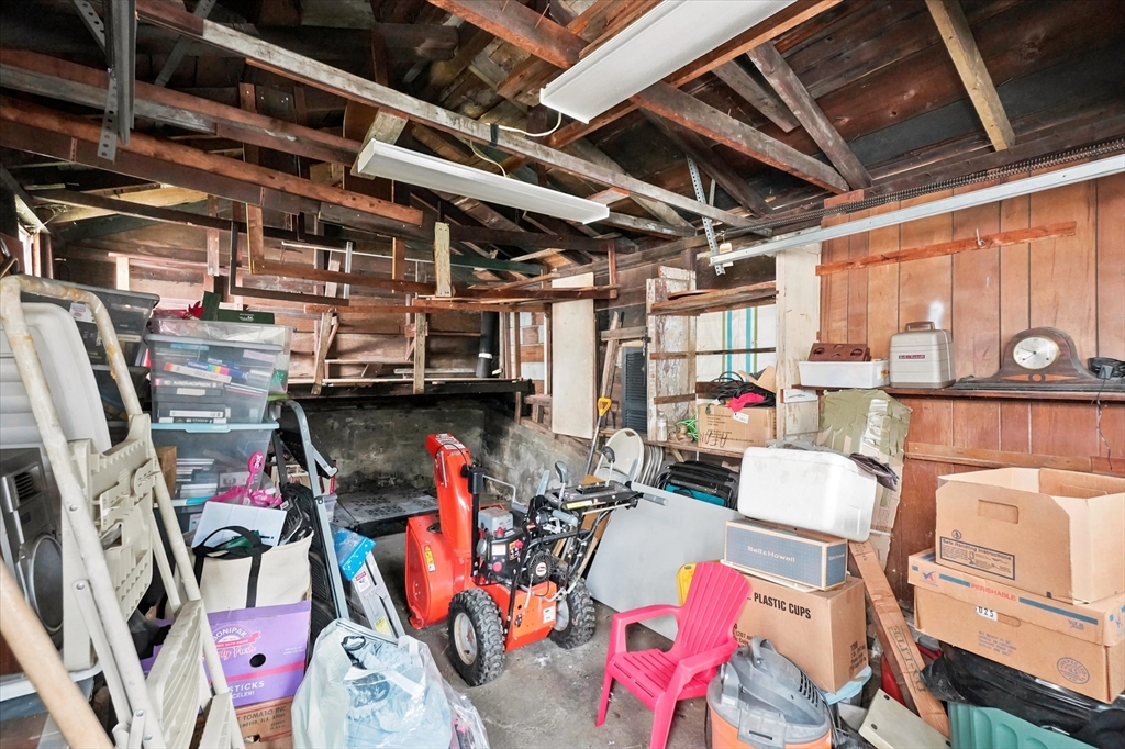 277 Lincoln Ave Property Photo 23